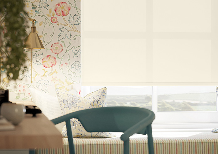 Vernazza (FR), Chiffon - Twist&Fit Roller Blind - Image 5